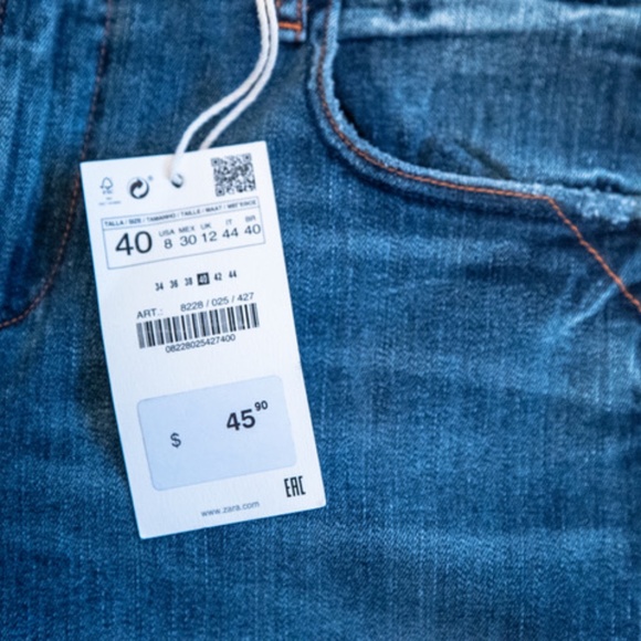 ZARA MID RISE CROPPED JEANS SIZE 40 - Picture 5 of 8
